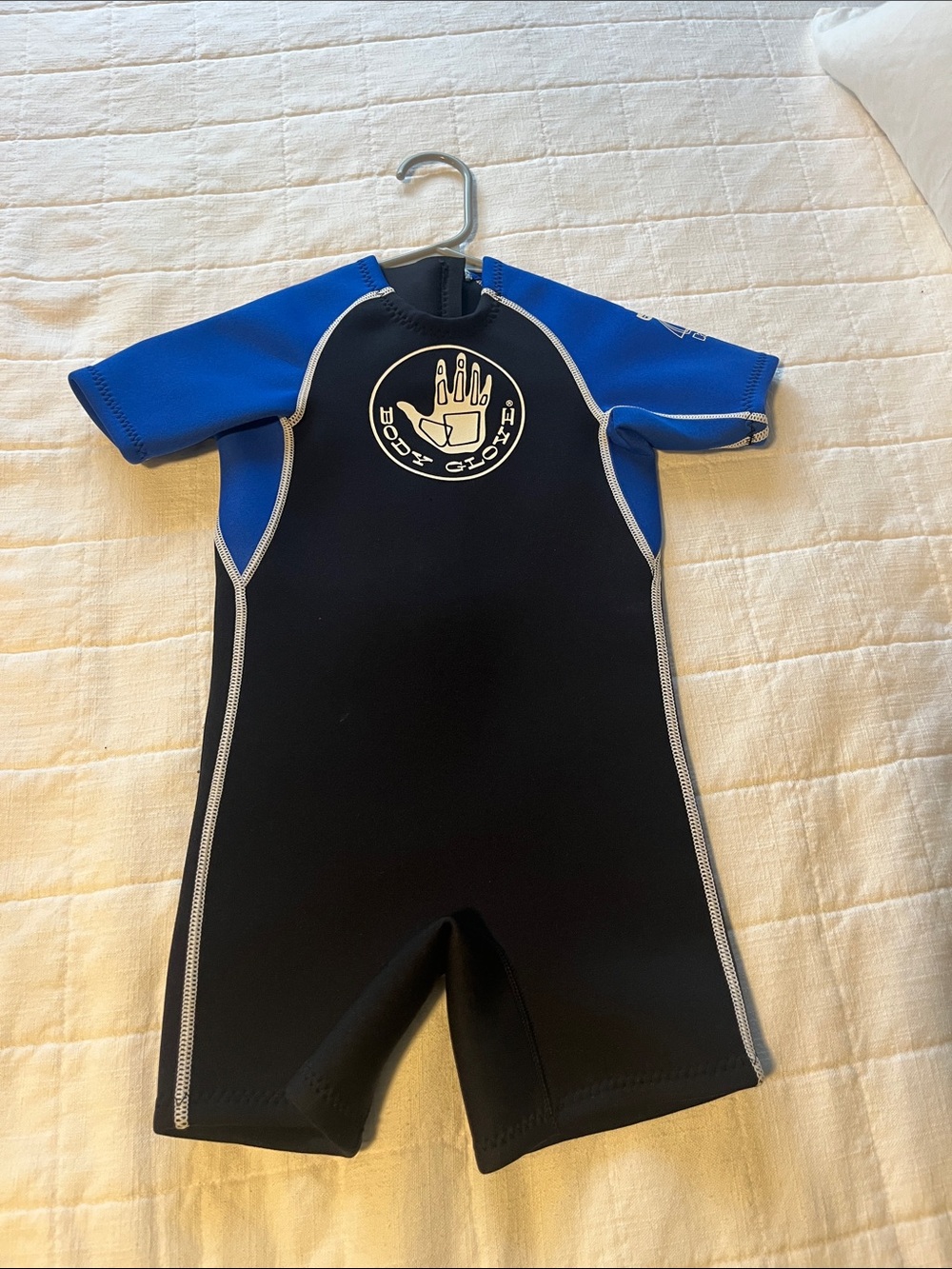 Body Glove Kids Black and Blue Short Sleeve Rashguard Suit